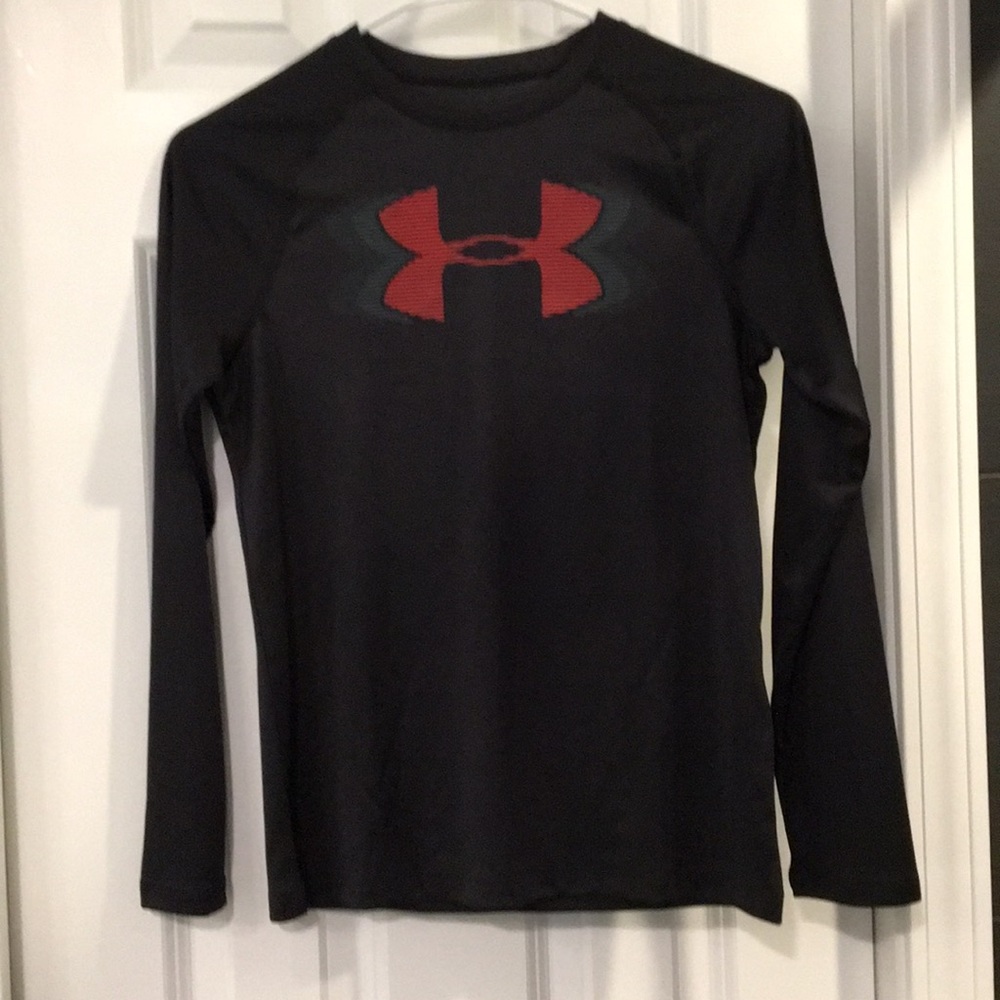 Under Armour Boy’s Long Sleeve Heat Gear Black Red